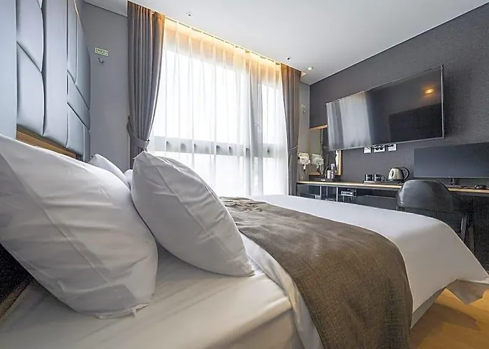 Yeongdeungpo Vamos Hotel